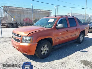 2007 Chevrolet Avalanche LT w/1LT with VIN 3GNFK12357G114543, listed as a IAAI auction lot 41861955 with 190,432 mi miles. Bid and sale history available at carsss.com. Image 2.