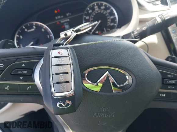 2020 Infiniti QX50 Luxe z VIN 3PCAJ5M38LF102168, wystawiony jako IAAI lot #42303489 z przebiegiem 24 910 mil mil oraz . Historia ofert i sprzedaży dostępna na DreamBid. Obrazek 11.
