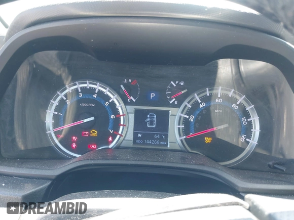 2017 Toyota 4Runner SR5 z VIN JTEBU5JR6H5417298, wystawiony jako IAAI lot #42464895 z przebiegiem 144 266 mil mil oraz . Historia ofert i sprzedaży dostępna na DreamBid. Obrazek 7.