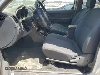 2002 Nissan Xterra XE with VIN 5N1ED28T62C561644, listed as a Copart auction lot 63803335 with Not provided miles and Clean title. Bid and sale history available at DreamBid. Image 7.