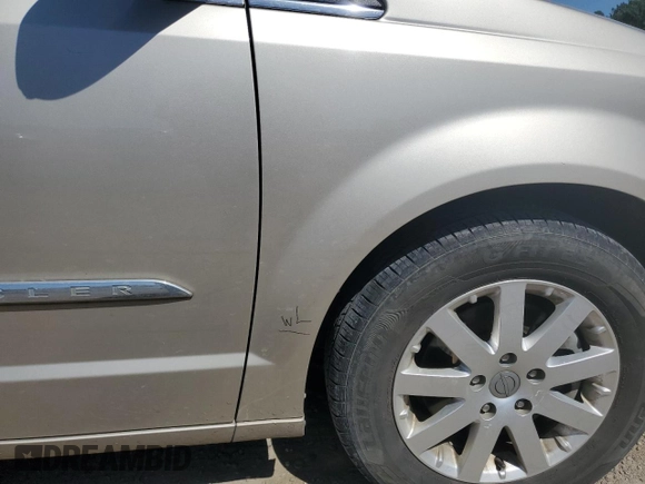 2013 Chrysler Town & Country Touring with VIN 2C4RC1BG4DR711405, listed as a Copart auction lot 52536865 with 163,040 mi miles and Salvage Title. Bid and sale history available at carsss.com. Image 13.