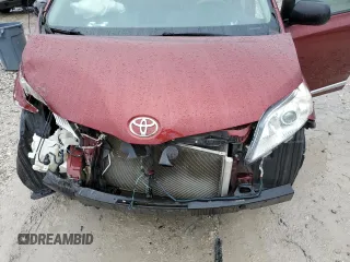 2013 Toyota Sienna L with VIN 5TDZK3DC0DS395209, listed as a Copart auction lot 43068555 with 88,628 mi miles and Clean Title. Bid and sale history available at carsss.com. Image 13.