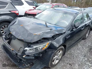 2015 Kia Optima LX with VIN 5XXGM4A75FG465435, listed as a IAAI auction lot 41738703 with 196,915 mi miles. Bid and sale history available at carsss.com. Image 2.