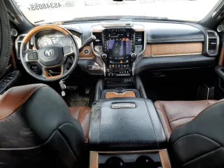 2019 Ram 2500 Laramie Longhorn with VIN 3C6UR5LL4KG661577, listed as a Copart auction lot 45348055 with 186,886 mi miles and Salvage title. Bid and sale history available at DreamBid. Image 8.