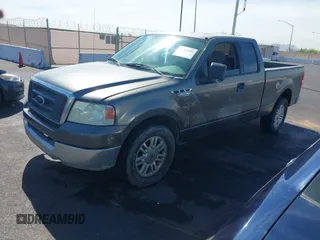 2004 Ford F-150 STX with VIN 1FTRX12W04NB32291, listed as a IAAI auction lot 42088596 with 233,491 mi miles. Bid and sale history available at carsss.com. Image 2.