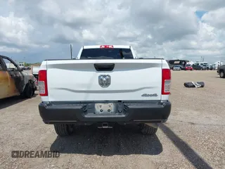 2022 Ram 2500 Tradesman with VIN 3C6UR5HJ4NG345415, listed as a IAAI auction lot 42565756 with 131,495 mi miles and . Bid and sale history available at DreamBid. Image 16.