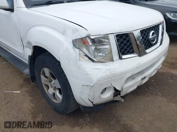 2007 Nissan Pathfinder SE with VIN 5N1AR18W97C640012, listed as a IAAI auction lot 42062693 with 298,370 mi miles. Bid and sale history available at carsss.com. Image 6.