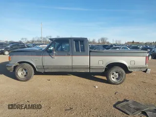 1990 Ford F-150 with VIN 1FTEX15N8LKA81933, listed as a IAAI auction lot 41433501 with 1,170 mi miles. Bid and sale history available at carsss.com. Image 15.