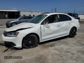 2017 Volkswagen Jetta SE with VIN 3VWDB7AJ9HM407963, listed as a Copart auction lot 62321535 with 102,490 mi miles and Salvage title. Bid and sale history available at DreamBid. Image 1.