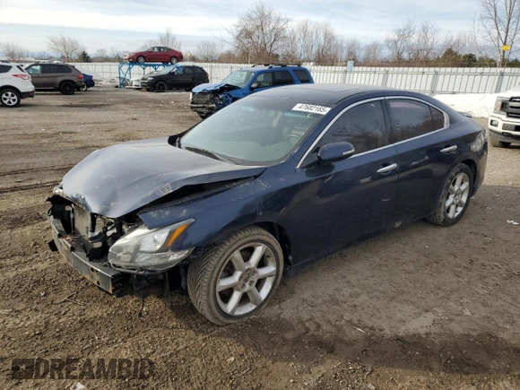 2013 Nissan Maxima S z VIN 1N4AA5AP2DC827454, wystawiony jako Copart lot #47682165 z przebiegiem 228 242 mil mil oraz Szkoda całkowita • Salvage title. Historia ofert i sprzedaży dostępna na DreamBid. Obrazek 1.