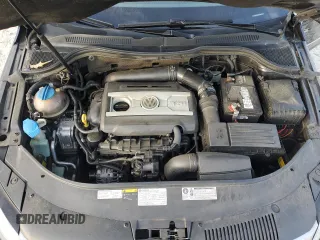 2014 Volkswagen CC Sport z VIN WVWBN7AN5EE517740, wystawiony jako Copart lot #55872735 z przebiegiem 191 650 mil mil oraz Szkoda całkowita • Salvage title. Historia ofert i sprzedaży dostępna na DreamBid. Obrazek 11.