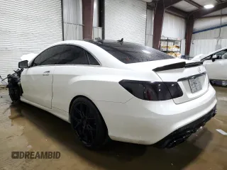 2017 Mercedes-Benz E 400 with VIN WDDKJ6HB2HF360349, listed as a Copart auction lot 55047355 with Not Provided miles and Salvage Title. Bid and sale history available at DreamBid. Image 2.