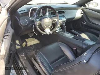 2010 Chevrolet Camaro 2SS z VIN 2G1FK1EJ9A9106524, wystawiony jako Copart lot #54200455 z przebiegiem 214 457 mil mil oraz Tytuł czysty. Historia ofert i sprzedaży dostępna na DreamBid. Obrazek 8.