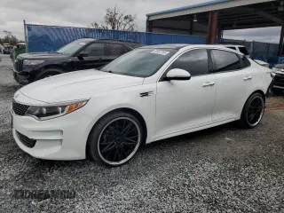 2016 Kia Optima EX z VIN 5XXGU4L38GG089292, wystawiony jako Copart lot #45987355 z przebiegiem 104 209 mil mil oraz Szkoda całkowita • Salvage title. Historia ofert i sprzedaży dostępna na DreamBid. Obrazek 1.