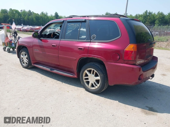 2006 GMC Envoy Denali z VIN 1GKET63M562339305, wystawiony jako IAAI lot #42445318 z przebiegiem 211 523 mil mil oraz . Historia ofert i sprzedaży dostępna na DreamBid. Obrazek 3.
