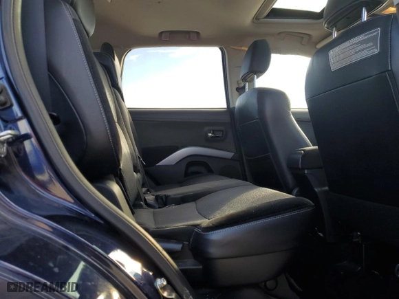 2012 Mitsubishi Outlander SE with VIN JA4AS3AW2CU017182, listed as a Copart auction lot 89184215 with 99,571 mi miles and Salvage Title. Bid and sale history available at carsss.com. Image 11.