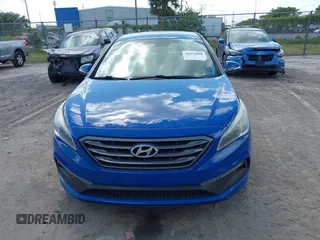2015 Hyundai Sonata 2.4L Sport with VIN 5NPE34AF8FH099928, listed as a IAAI auction lot 42071898 with 180,440 mi miles. Bid and sale history available at carsss.com. Image 12.