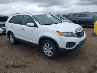 2013 Kia Sorento LX with VIN 5XYKT4A28DG348992, listed as a IAAI auction lot 42200903 with 150,730 mi miles and . Bid and sale history available at DreamBid. Image 1.