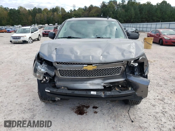 2008 Chevrolet Suburban LT with VIN 1GNFC16038J231941, listed as a Copart auction lot 76061534 with 239,562 mi miles and Salvage Title. Bid and sale history available at carsss.com. Image 5.