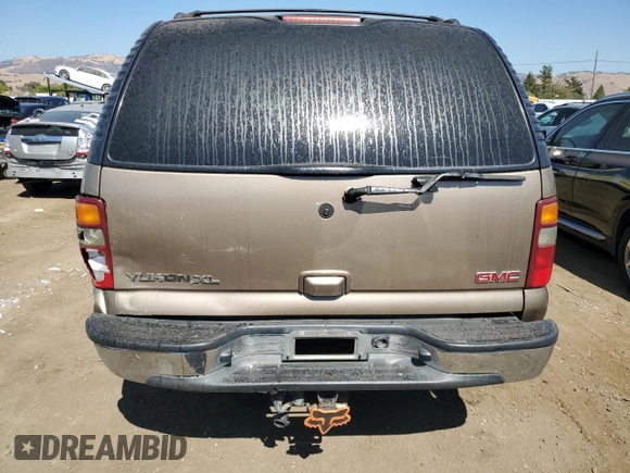 2003 GMC Yukon XL SLT with VIN 1GKFK16T83J175756, listed as a Copart auction lot 69468984 with 239,792 mi miles and Salvage Title. Bid and sale history available at carsss.com. Image 6.