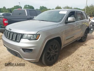 2021 Jeep Grand Cherokee Laredo E с VIN 1C4RJEAG0MC625113, выставлен на аукционе IAAI как лот 42280310 с пробегом 56 111 миль миль и . История ставок и продаж доступна на DreamBid. Изображение 17.