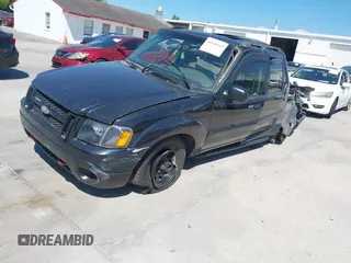 2001 Ford Explorer Sport Trac z VIN 1FMZU67E51UC42109, wystawiony jako IAAI lot #41840669 z przebiegiem 270 992 mil mil oraz . Historia ofert i sprzedaży dostępna na DreamBid. Obrazek 17.