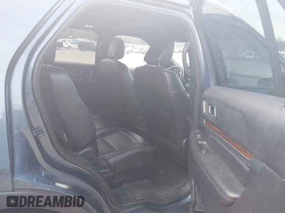 2018 Ford Explorer Limited z VIN 1FM5K8FH8JGC90021, wystawiony jako IAAI lot #41983553 z przebiegiem 64 813 mil mil oraz . Historia ofert i sprzedaży dostępna na DreamBid. Obrazek 8.