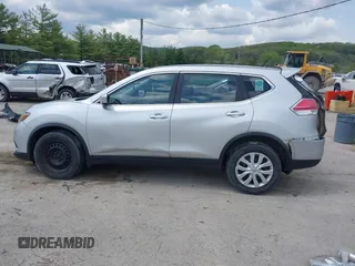 2015 Nissan Rogue SV with VIN KNMAT2MV2FP522769, listed as a IAAI auction lot 42117415 with 124,330 mi miles and . Bid and sale history available at carsss.com. Image 15.