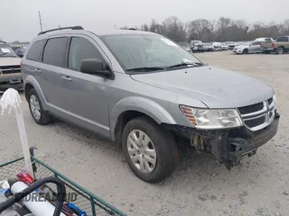 2018 Dodge Journey SE with VIN 3C4PDCAB9JT520769, listed as a IAAI auction lot 41545197 with 115,692 mi miles and . Bid and sale history available at carsss.com. Image 1.