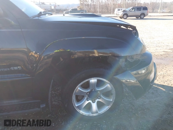 2004 Toyota 4Runner SR5 with VIN JTEBU14R440050428, listed as a IAAI auction lot 41543436 with 270,631 mi miles and . Bid and sale history available at DreamBid. Image 18.