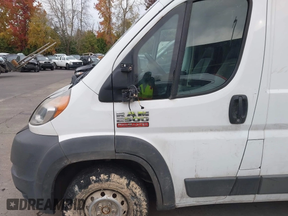 2017 Ram ProMaster Cargo with VIN 3C6TRVDG1HE526042, listed as a IAAI auction lot 41145214 with 157,653 mi miles and . Bid and sale history available at carsss.com. Image 18.
