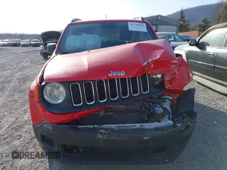 2018 Jeep Renegade Sport z VIN ZACCJBAB4JPJ63846, wystawiony jako IAAI lot #41779614 z przebiegiem 66 725 mil mil oraz . Historia ofert i sprzedaży dostępna na DreamBid. Obrazek 13.