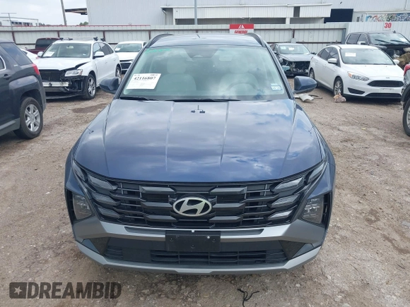 2025 Hyundai Tucson SEL with VIN 5NMJB3DE0SH460252, listed as a IAAI auction lot 42116807 with 15,959 mi miles. Bid and sale history available at carsss.com. Image 13.