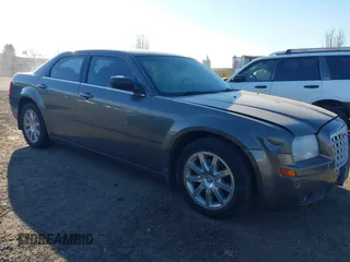 2008 Chrysler 300 LX with VIN 2C3KA43RX8H172037, listed as a IAAI auction lot 41429004 with 194,201 mi miles. Bid and sale history available at carsss.com. Image 1.