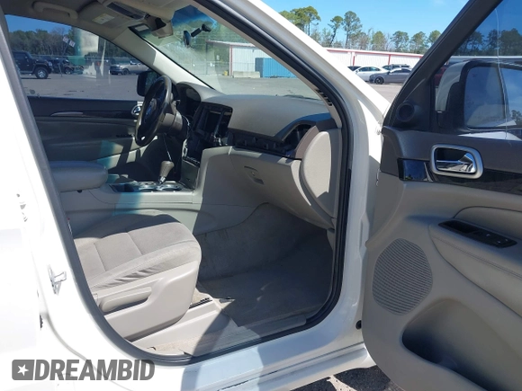 2011 Jeep Grand Cherokee Laredo with VIN 1J4RS4GG0BC573388, listed as a IAAI auction lot 41875998 with Not Provided miles and . Bid and sale history available at DreamBid. Image 5.
