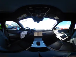 2025 Land Rover Range Rover Velar S с VIN SALYJ2EX1SA393398, выставлен на аукционе IAAI как лот 41149949 с пробегом 6 491 миль миль и . История ставок и продаж доступна на DreamBid. Изображение 19.