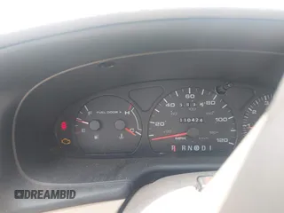 2001 Ford Taurus SES z VIN 1FAFP55U01G285537, wystawiony jako IAAI lot #42213046 z przebiegiem 110 424 mil mil oraz . Historia ofert i sprzedaży dostępna na DreamBid. Obrazek 7.