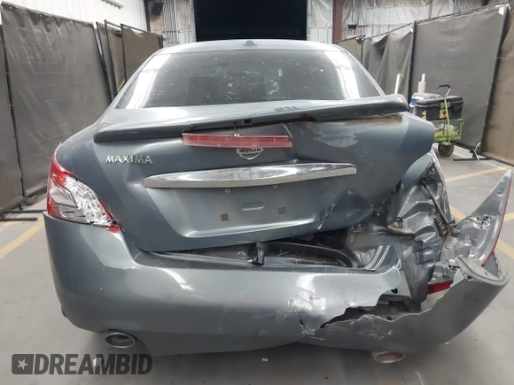 2011 Nissan Maxima SV z VIN 1N4AA5AP0BC838496, wystawiony jako IAAI lot #42326631 z przebiegiem 138 400 mil mil oraz . Historia ofert i sprzedaży dostępna na DreamBid. Obrazek 16.