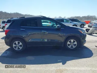 2018 Chevrolet Trax LT with VIN 3GNCJLSB5JL203424, listed as a IAAI auction lot 41738583 with 115,026 mi miles. Bid and sale history available at carsss.com. Image 14.