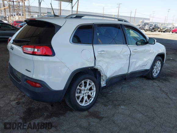 2017 Jeep Cherokee Latitude with VIN 1C4PJLCB3HW516971, listed as a IAAI auction lot 42489832 with 43,304 mi miles and . Bid and sale history available at DreamBid. Image 4.