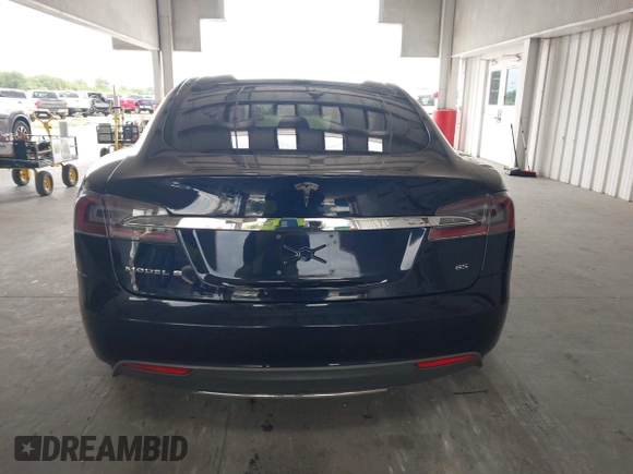 2014 Tesla Model S 60 с VIN 5YJSA1H11EFP60357, выставлен на аукционе IAAI как лот 42656130 с пробегом 133 344 миль миль и . История ставок и продаж доступна на DreamBid. Изображение 16.