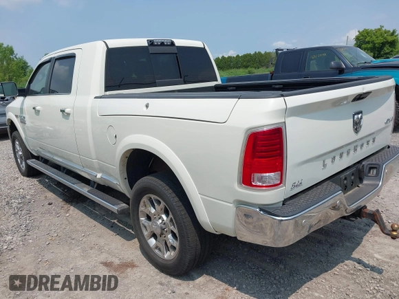 2016 Ram 2500 z VIN 3C6UR5PJ5GG332810, wystawiony jako IAAI lot #42402626 z przebiegiem 220 265 mil mil oraz . Historia ofert i sprzedaży dostępna na DreamBid. Obrazek 3.