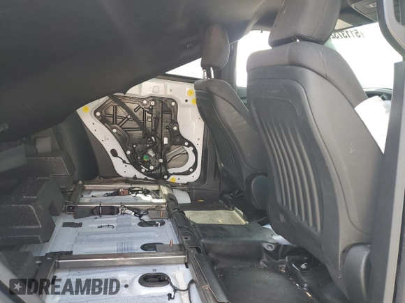2020 Ford Police Interceptor Utility z VIN 1FM5K8AW7LGA55408, wystawiony jako Copart lot #51137325 z przebiegiem 47 670 mil mil oraz Nie do naprawy • Non repairable. Historia ofert i sprzedaży dostępna na DreamBid. Obrazek 11.