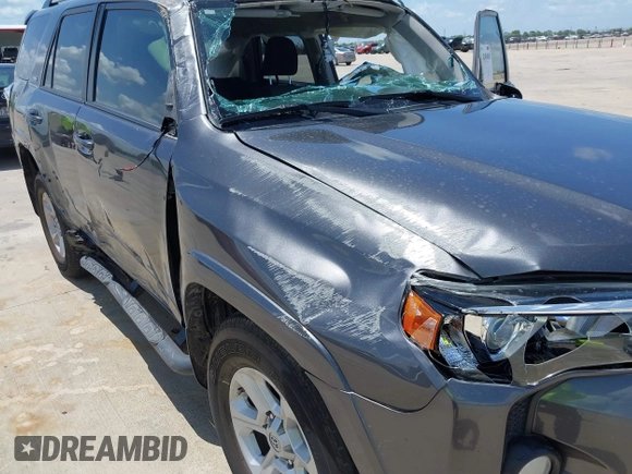 2020 Toyota 4Runner SR5 with VIN JTEZU5JR7L5224133, listed as a IAAI auction lot 42454918 with 116,014 mi miles and . Bid and sale history available at DreamBid. Image 6.
