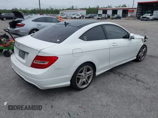 2015 Mercedes-Benz C 250 with VIN WDDGJ4HB8FG391252, listed as a IAAI auction lot 42428123 with 139,413 mi miles and . Bid and sale history available at DreamBid. Image 4.