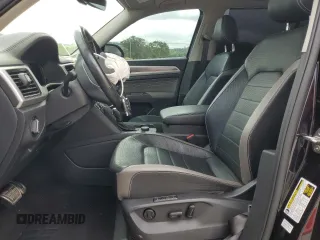 2022 Volkswagen Atlas SEL Premium R-Line with VIN 1V2FR2CAXNC532621, listed as a Copart auction lot 55081255 with 96,104 mi miles and Salvage title. Bid and sale history available at DreamBid. Image 7.