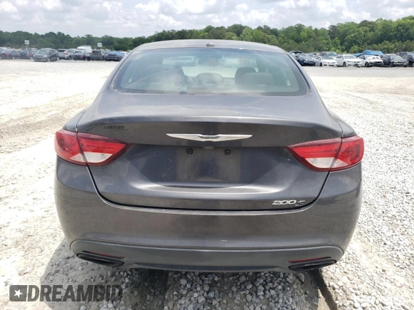 2016 Chrysler 200 S z VIN 1C3CCCBB7GN127902, wystawiony jako Copart lot #57384865 z przebiegiem 109 212 mil mil oraz Szkoda całkowita • Salvage title. Historia ofert i sprzedaży dostępna na DreamBid. Obrazek 6.
