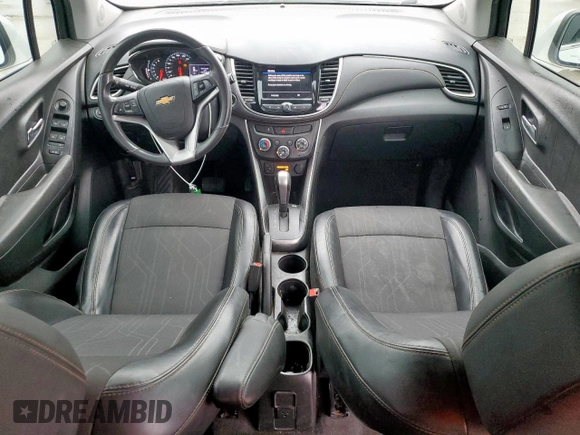2020 Chevrolet Trax LT z VIN KL7CJLSB9LB048970, wystawiony jako Copart lot #49674385 z przebiegiem 108 291 mil mil oraz Czysty tytuł • Clean title. Historia ofert i sprzedaży dostępna na DreamBid. Obrazek 8.