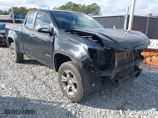 2016 Chevrolet Colorado 2WD WT with VIN 1GCHSBEA5G1116728, listed as a IAAI auction lot 40999126 with 107,490 mi miles. Bid and sale history available at carsss.com. Image 1.