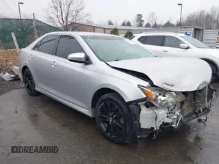 2013 Toyota Camry L with VIN 4T1BF1FK4DU639031, listed as a IAAI auction lot 41708924 with 1 mi miles. Bid and sale history available at carsss.com. Image 1.